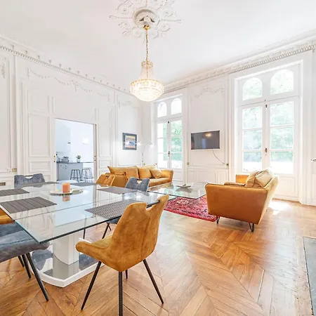 Le Roi Rene - Xixe Siecle - Chateau * 昂热